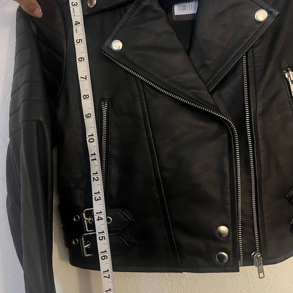 Cropped Black Leather Jacket - Picture 3 of 5